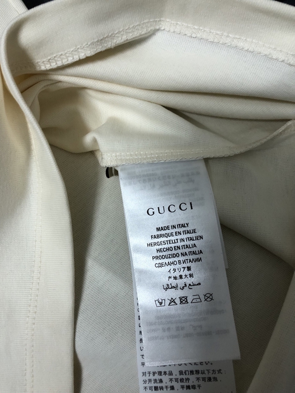 ブランドTシャツ着用イメージ